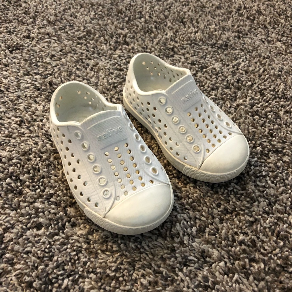 Toddler native shoes